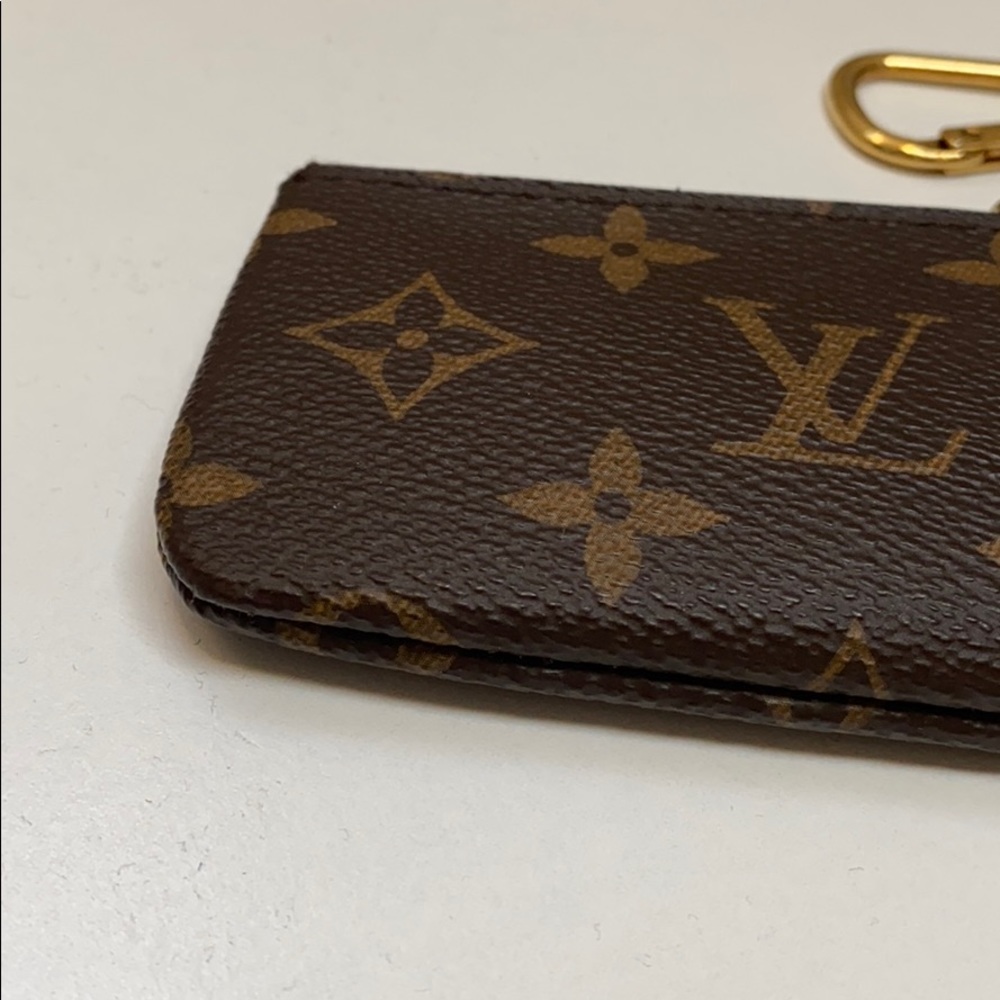 ❌Authentic Louis Vuitton Monogram Key Pouch Cles - Picture 5 of 11
